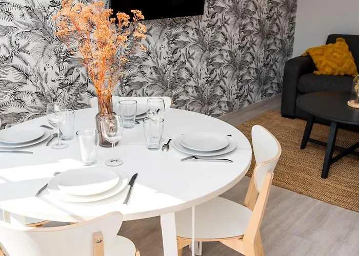 Apartment Beau Duplex, Proche Zenith Et Palais Des Sports *